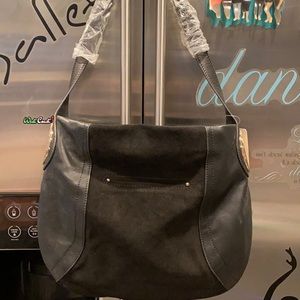 Ladies hand bag